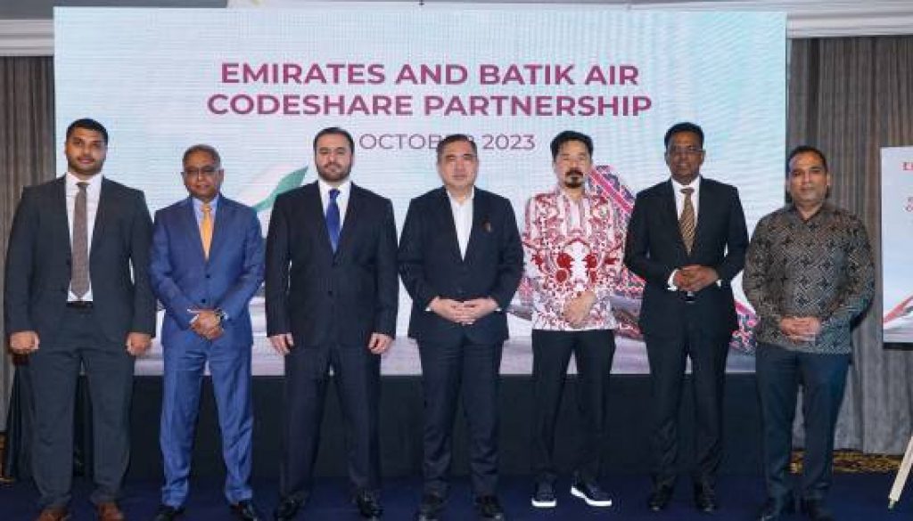 Emirates and Batik Air enhance cooperation, offering more travel options to Southeast Asia