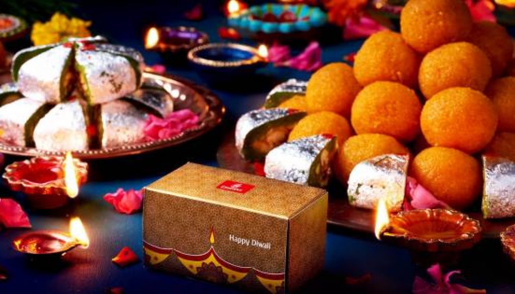 Emirates shines a light on Diwali onboard and in lounges