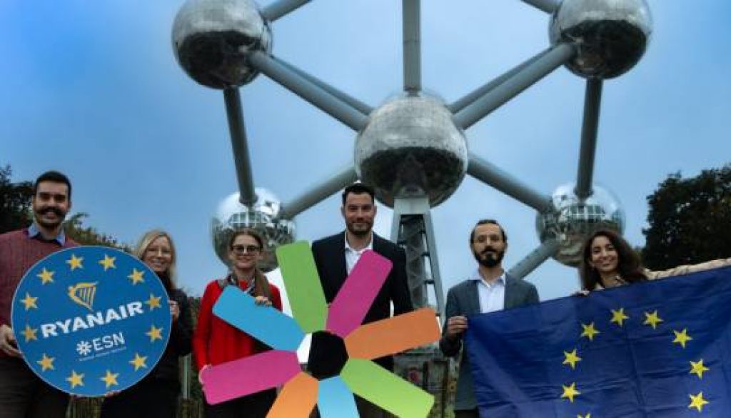 Ryanair and Erasmus Student Network Renew Partnership for 7th Year