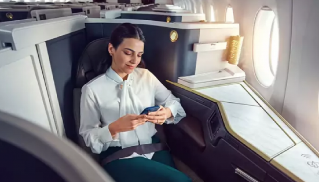 ETIHAD AIRWAYS PIONEERS CUTTING-EDGE ARTIFICIAL INTELLIGENCE SOLUTIONS TO ENHANCE SAFETY MANAGEMENT