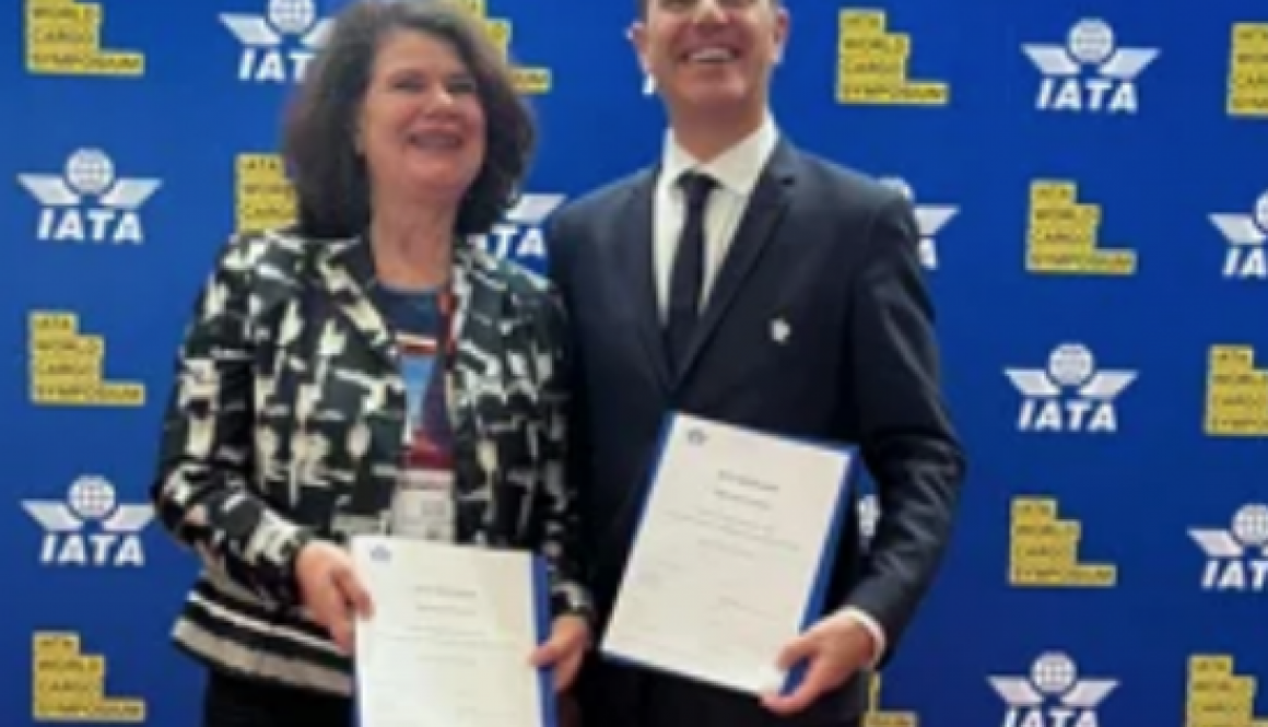 IATA and Smart Freight Centre Collaborate to Standardize Air Cargo Emissions Calculation
