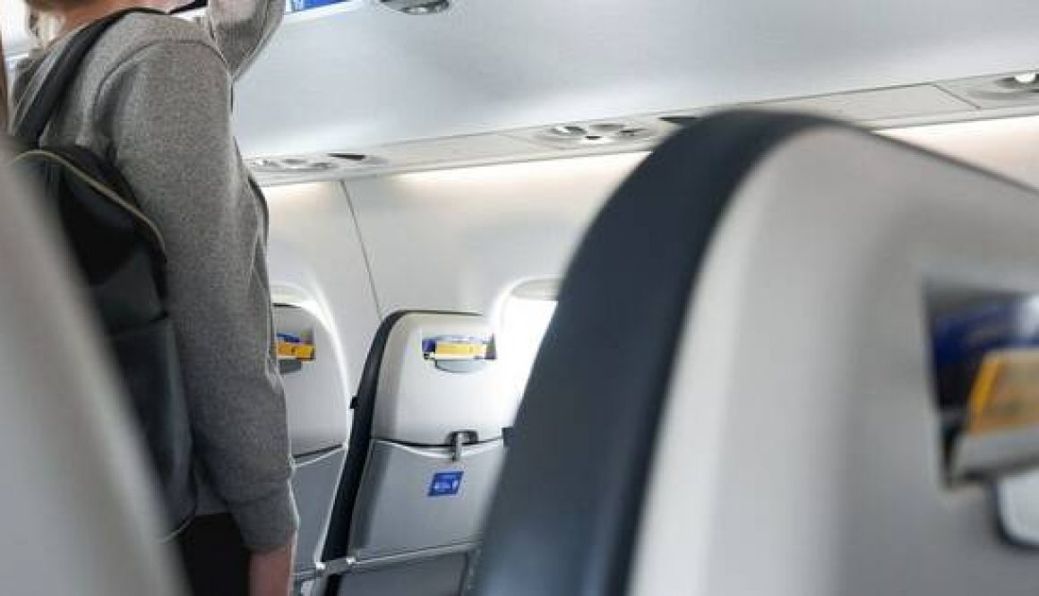 United Becomes First Airline to Add New, Larger Overhead Bins to Embraer E175 Aircraft
