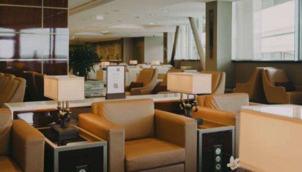 Emirates unveils its newly designed, premium lounge in Paris Charles de Gaulle airport