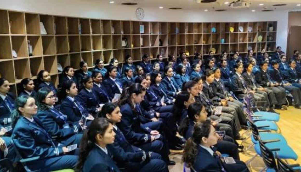 IndiGo Celebrates 77 Years of Independence with induction of 77 Female Aviators