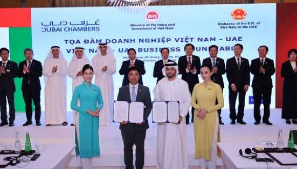Vietnam Airlines and Emirates Sign MoU to Explore Extending Commercial Cooperation