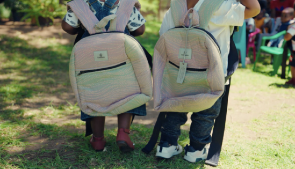 Emirates supports early education with a donation of 325 ‘Aircrafted Kids’ special edition bags