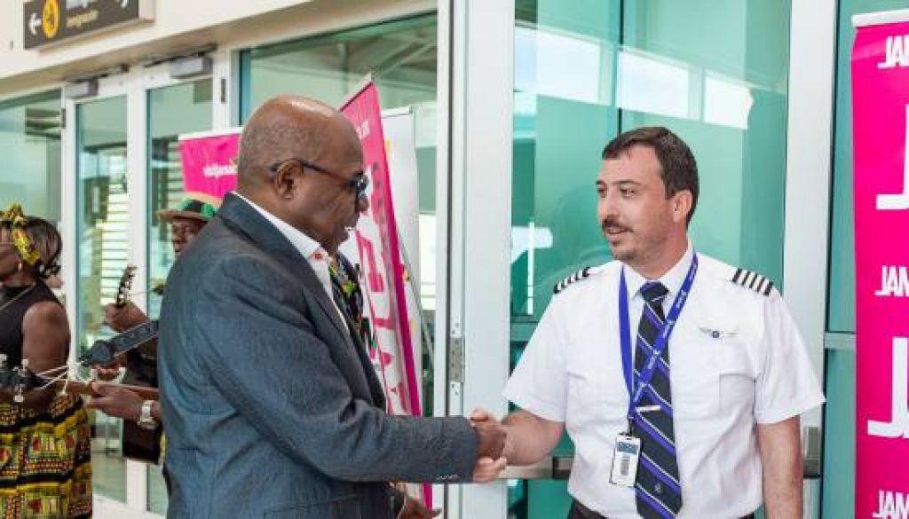 Avelo Airlines Adds Montego Bay Route as Jamaica Boosts Airlift Support