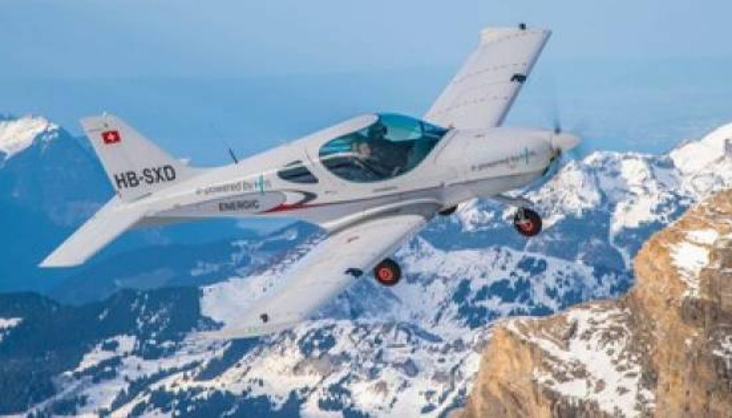 H55 FLIES ‘ACROSS AMERICA’ IN ITS ELECTRIC AIRCRAFT, THE B23 ENERGIC, CARRYING PASSENGERS