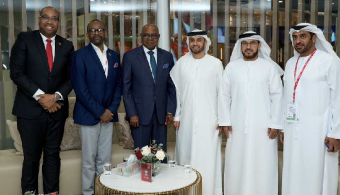 Jamaica’s Tourism Minister Welcomes New Flight Service from Emirates Airline