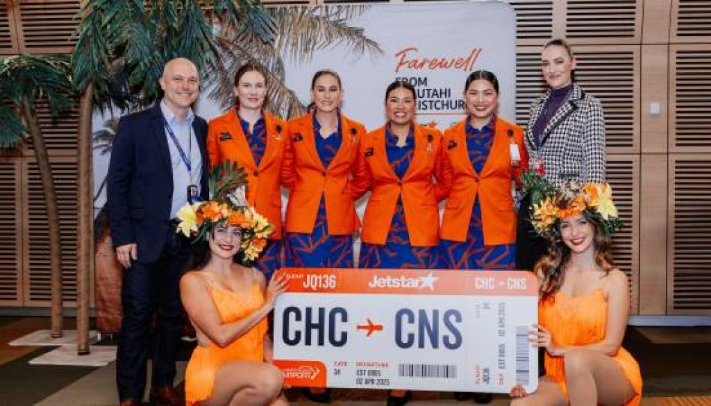 Jetstar celebrates its first service between Christchurch and Cairns