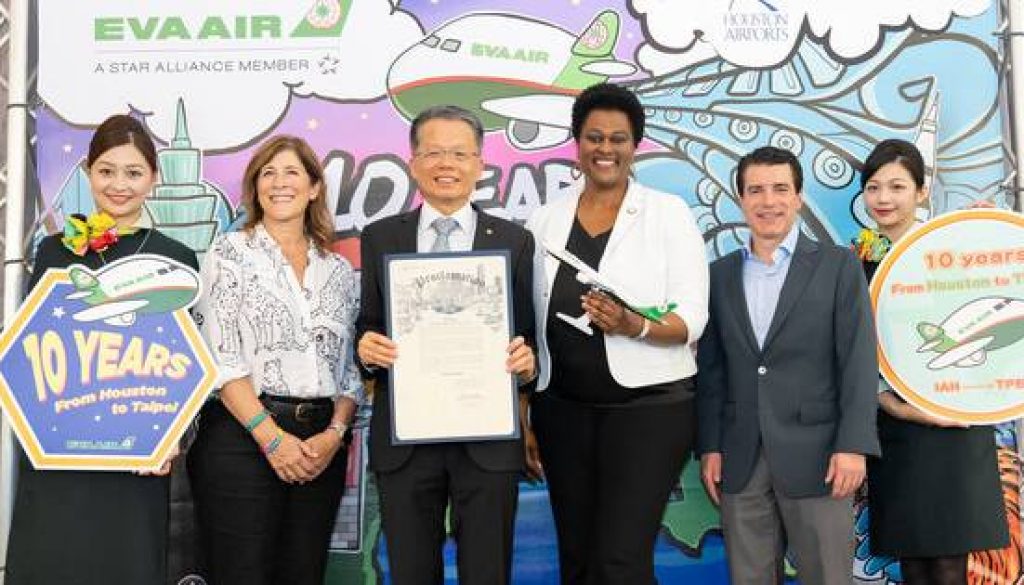 EVA Air Celebrates 10 Years of Flying the Houston-Taipei Route
