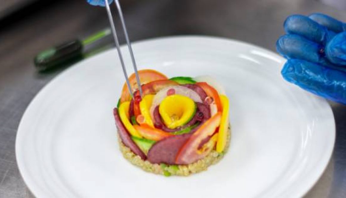 Inside Emirates Flight Catering’s mission to serve 300,000 meals at the Dubai Airshow