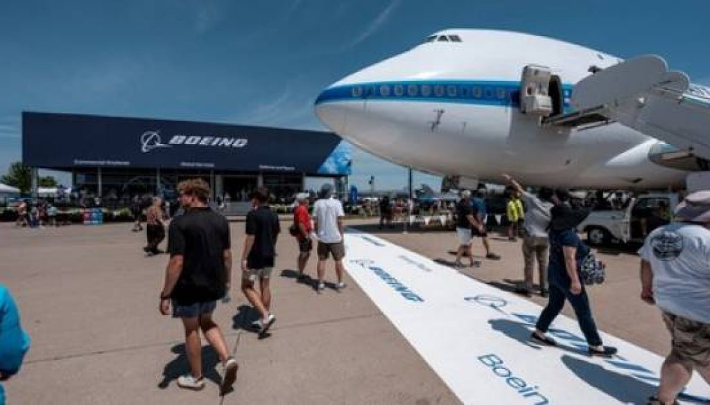 Boeing Continues Platinum Level Sponsorship of EAA AirVenture Oshkosh