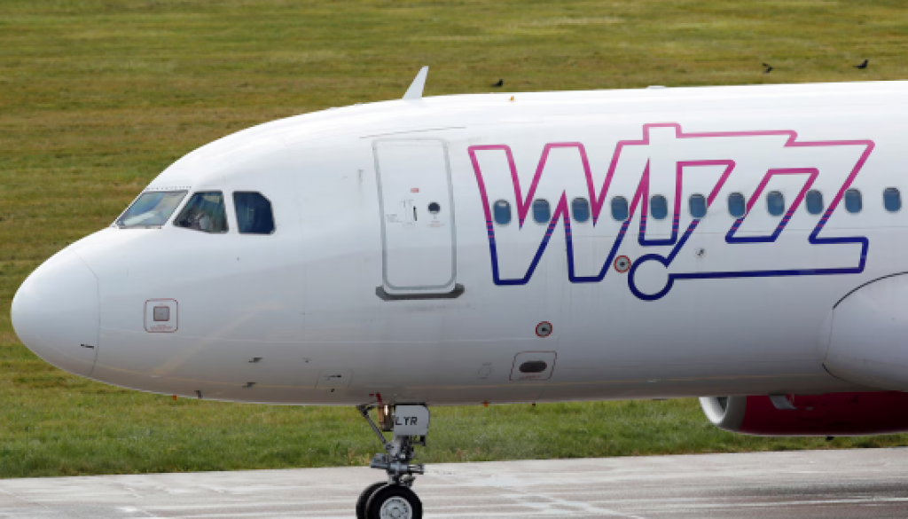 WIZZ AIR ADDS SANTORINI TO EXPANDING GREEK NETWORK