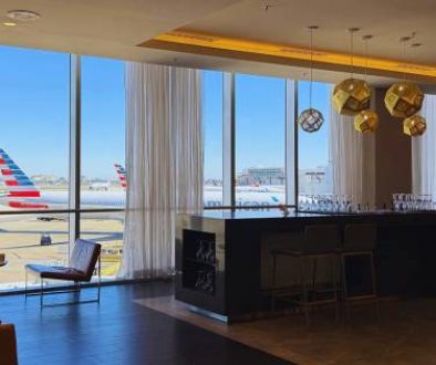 Serve, sip, relax: American aces the lounge experience in Miami