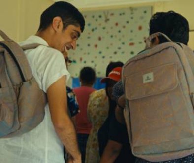 Emirates reinforces community commitment in Mauritius with upcycled bag donation to youth