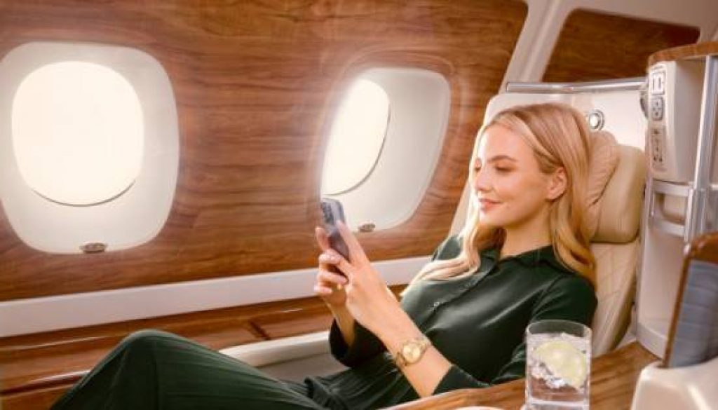 Emirates’ iconic A380 returns to Dubai with world-first Starlink Wi-Fi onboard