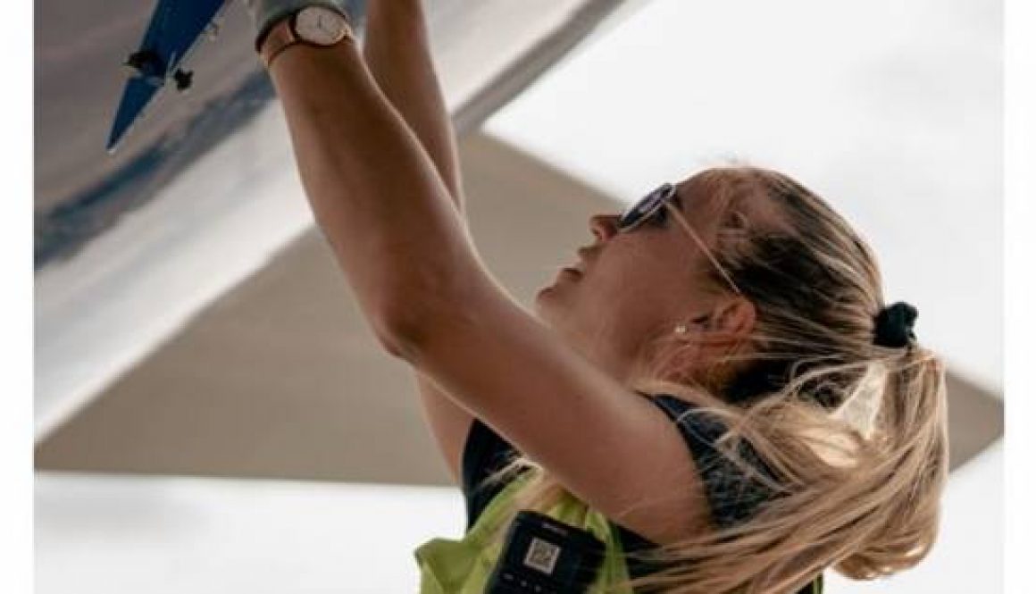 SAS leads both global and European punctuality rankings in a demanding April